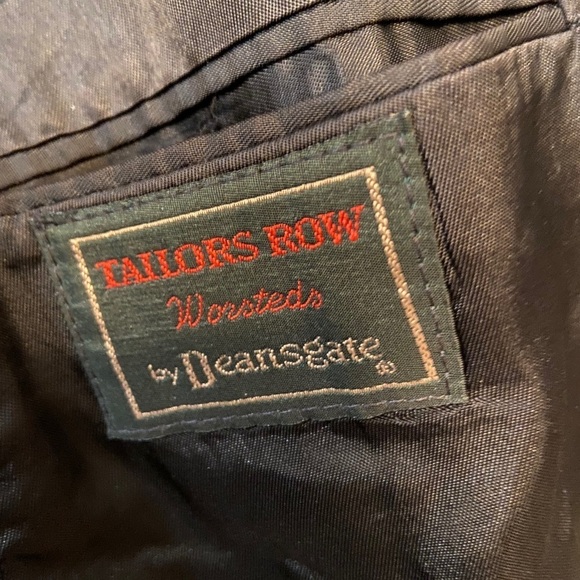 KINGS COURT 46”Tall BLAZER EE - Picture 3 of 6